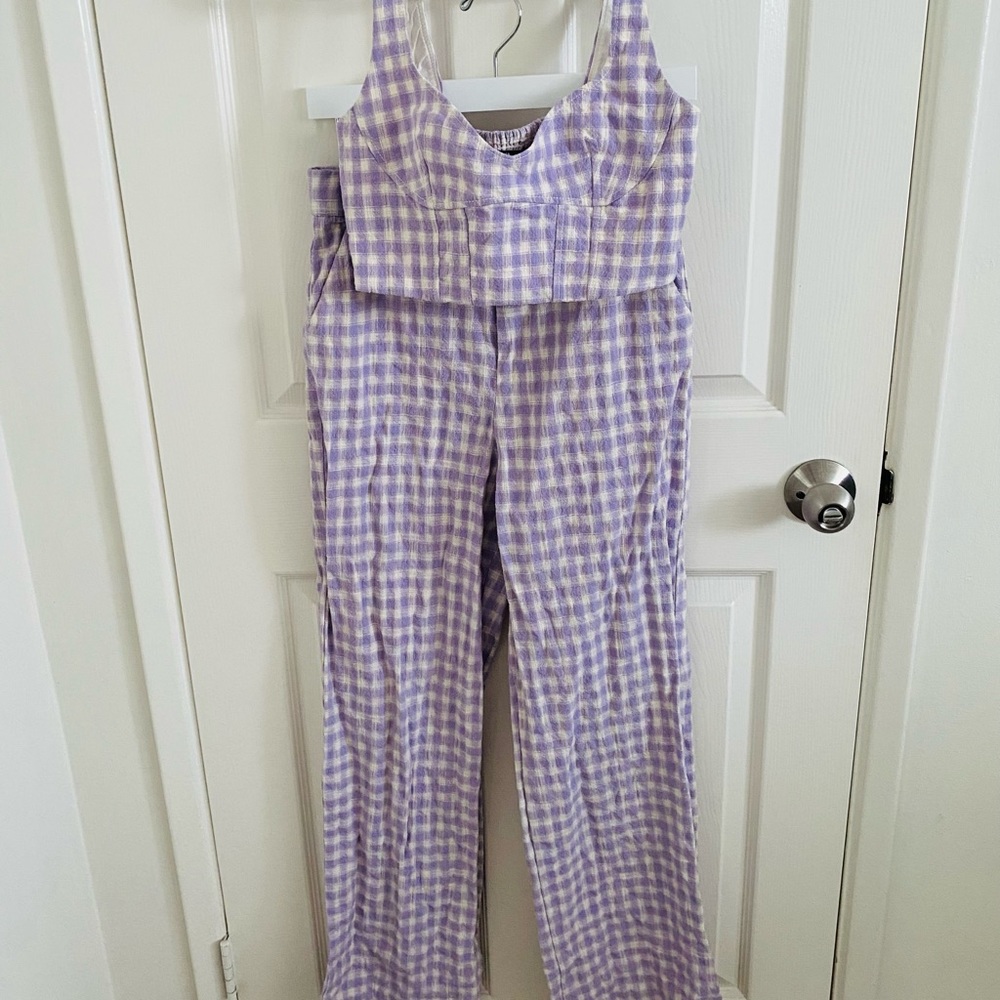 Two Piece Zara crop top and high waisted pant